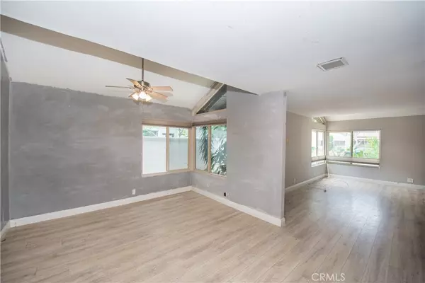 Huntington Beach, CA 92648,518 19th ST