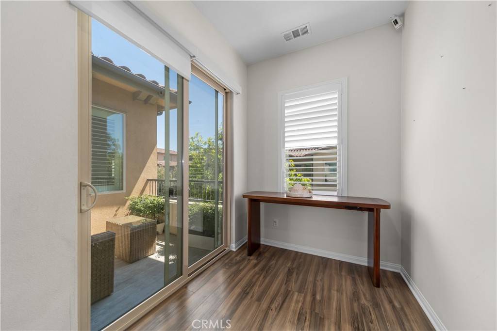Irvine, CA 92618,135 Neptune