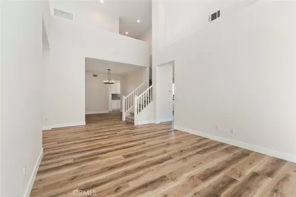 Aliso Viejo, CA 92656,10 Lyon Ridge