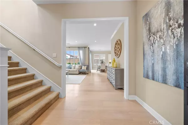 Irvine, CA 92620,54 Quentin