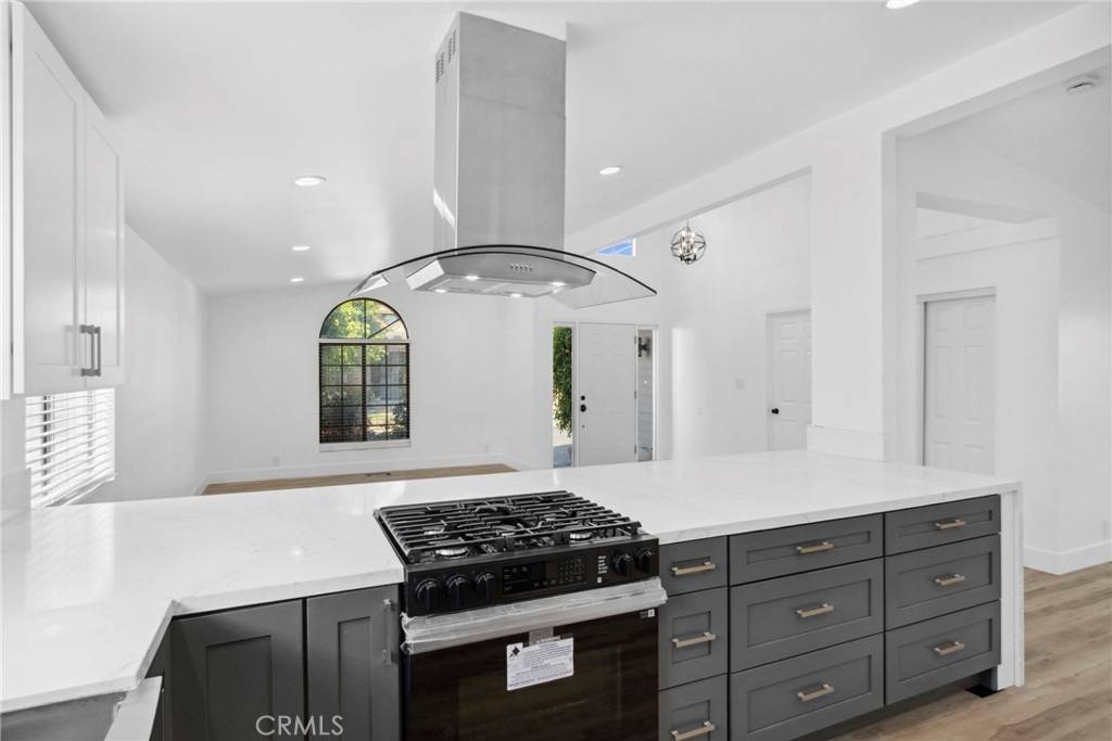 Sylmar, CA 91342,13691 Gavina AVE #574