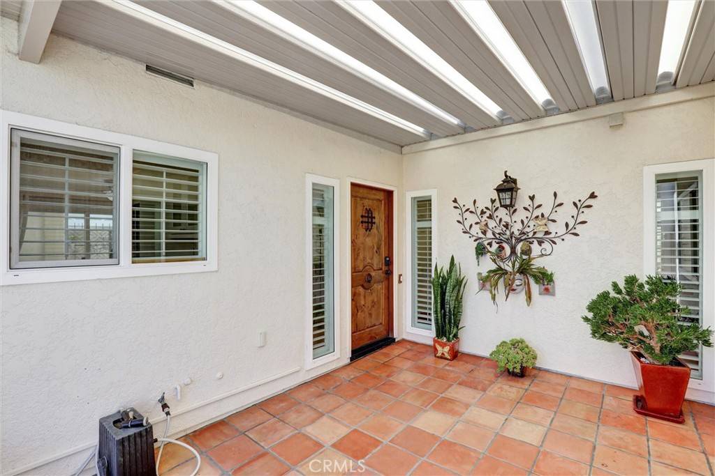 Laguna Woods, CA 92637,2262 Via Puerta #A
