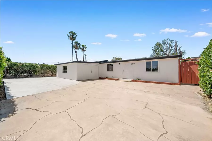 12391 Beck Ave, Garden Grove, CA 92840