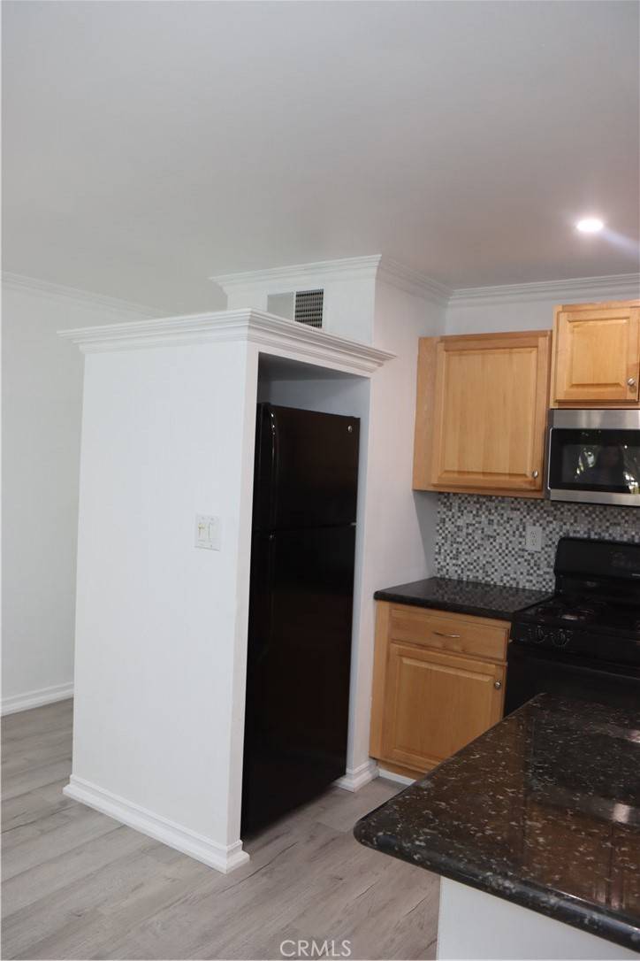 Port Hueneme, CA 93041,604 Sunfish WAY