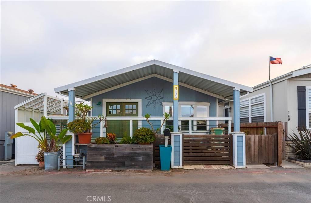 21752 Pacific Coast #15A, Huntington Beach, CA 92646