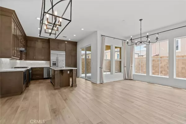 Porter Ranch, CA 91326,20702 W Chestnut CIR