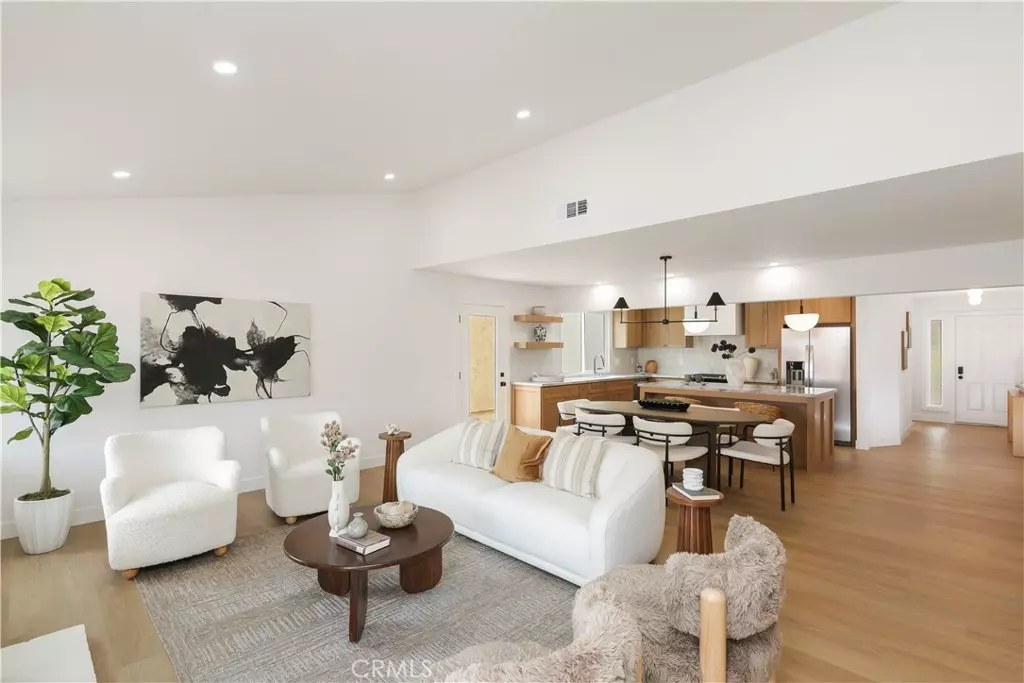 Mission Viejo, CA 92692,28401 Alava