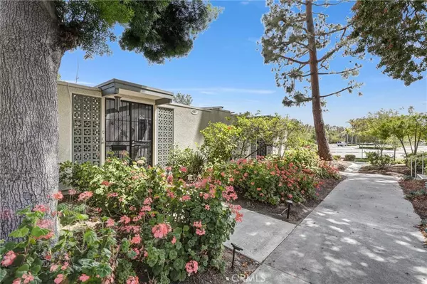 Laguna Woods, CA 92637,497 Avenida Sevilla #C