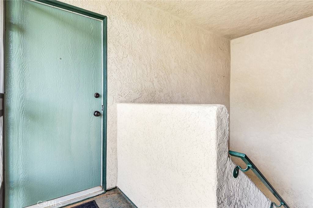 Lake Forest, CA 92630,23292 Orange AVE #6