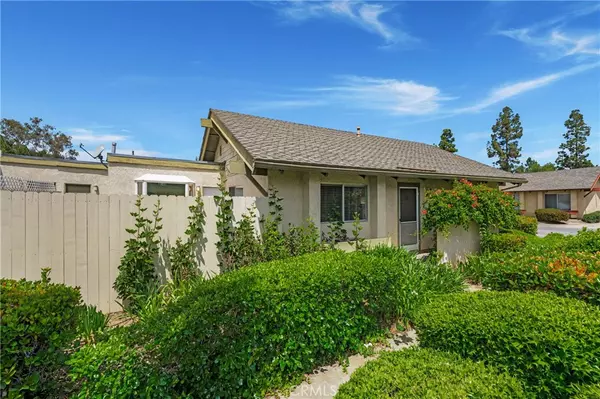 22986 Caminito Regalo #92, Laguna Hills, CA 92653