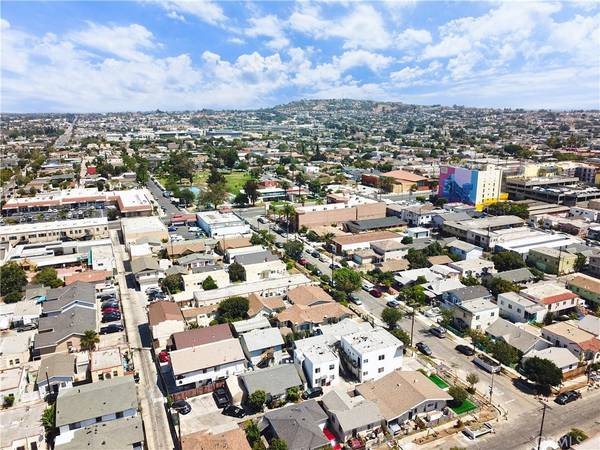 Long Beach, CA 90813,1107 Mahanna AVE