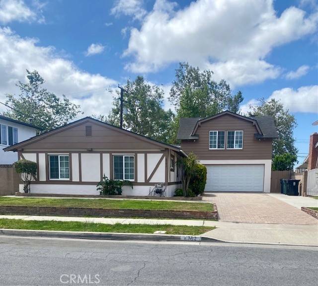 Huntington Beach, CA 92647,8792 De Ville CIR