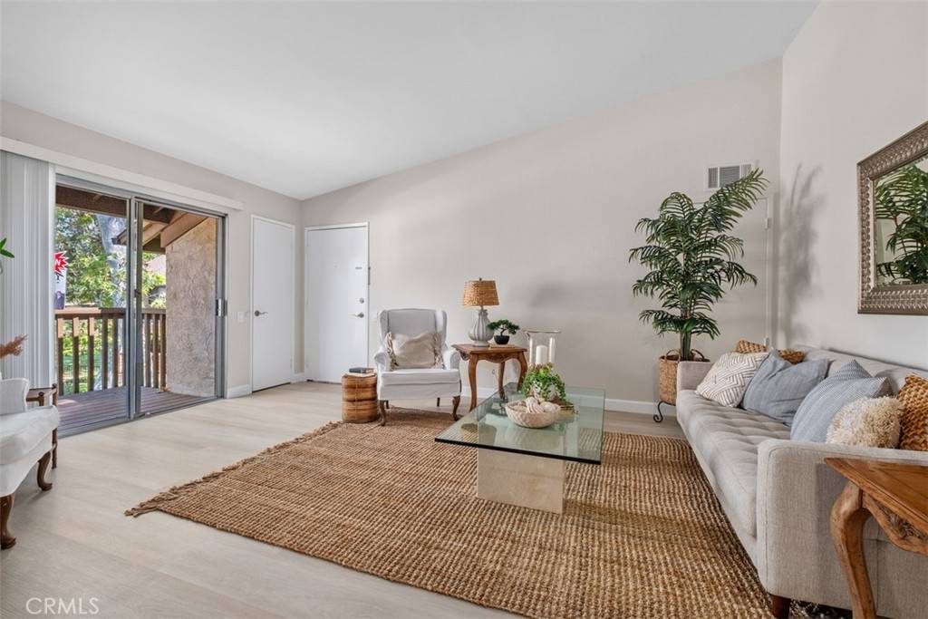 Mission Viejo, CA 92692,25781 Marguerite #F202