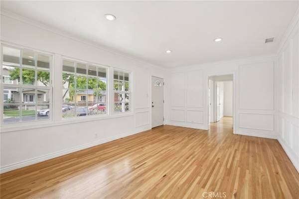 Lakewood, CA 90712,2713 Dollar ST