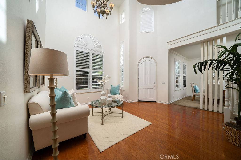 Irvine, CA 92602,26 Upland