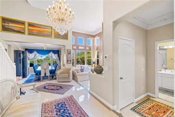 Mission Viejo, CA 92692,22541 Wakefield