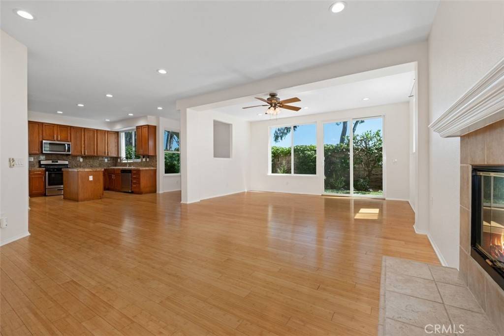 Orange, CA 92869,8542 E Heatherview LN