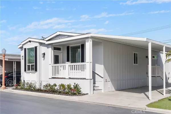 Stanton, CA 90680,7271 Katella Ave. AVE #10