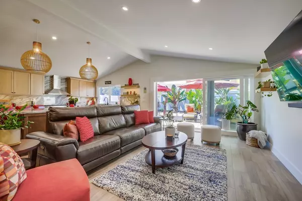 Huntington Beach, CA 92646,9171 Heatherton CIR