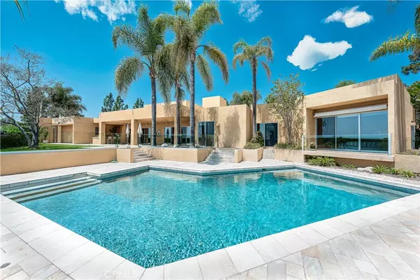 10272 Overhill Drive, North Tustin, CA 92705