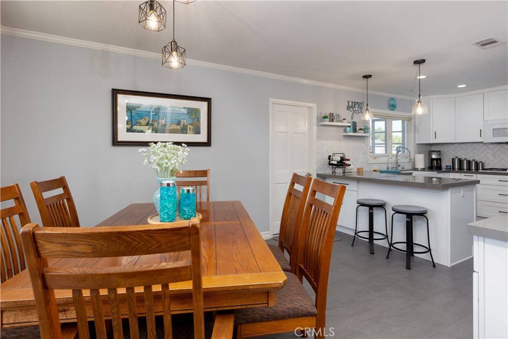 Costa Mesa, CA 92626,2952 Pemba DR