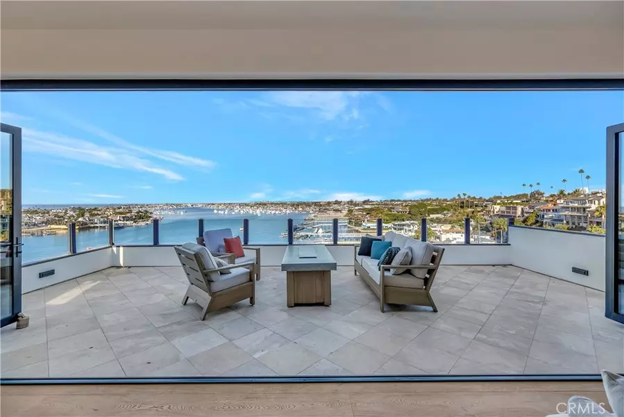 221 Carnation AVE, Corona Del Mar, CA 92625