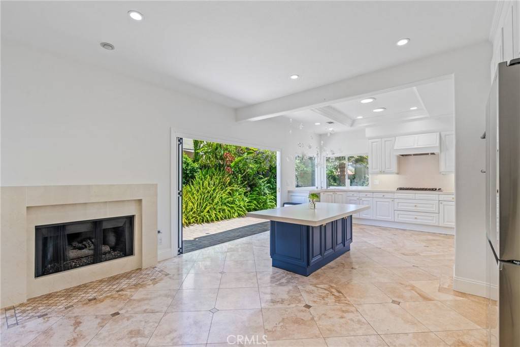 Newport Beach, CA 92660,3107 Corte Marin