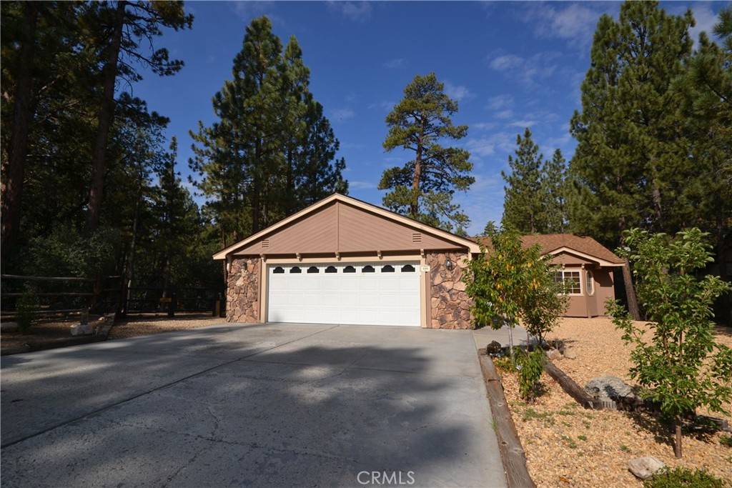 Big Bear, CA 92314,889 Mcalister RD