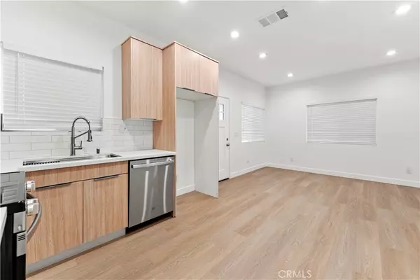 Fullerton, CA 92832,436 Truslow AVE #B