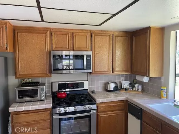 Mission Viejo, CA 92692,23192 Villena