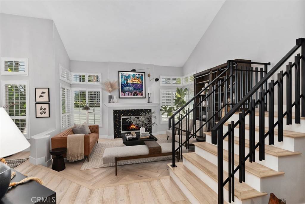 Laguna Niguel, CA 92677,12 Argos