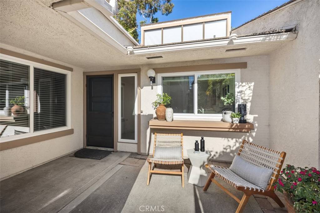Irvine, CA 92612,4 Dogwood N