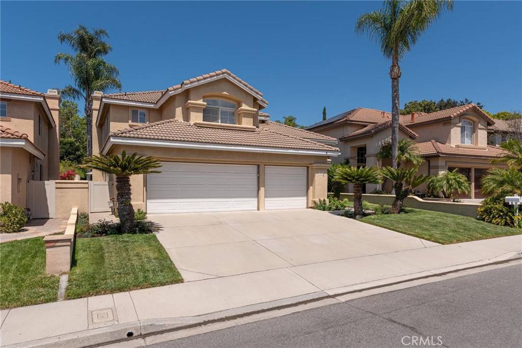 26121 Calle Cresta,  Mission Viejo,  CA 92692