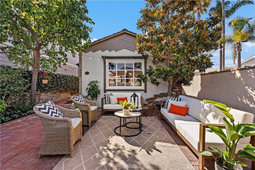 Newport Beach, CA 92662,135 Turquoise AVE