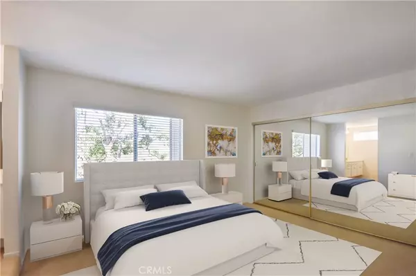 Irvine, CA 92604,7 Cattail