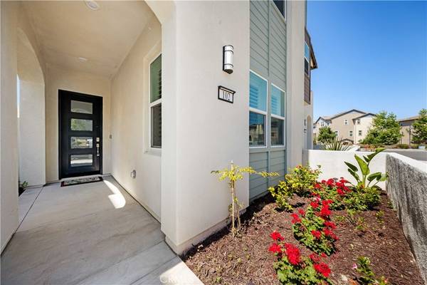 Irvine, CA 92618,102 culture