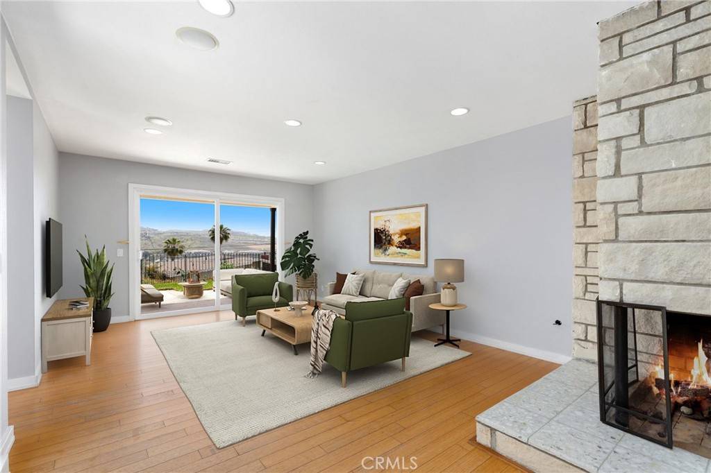 Dana Point, CA 92629,33292 Bremerton ST