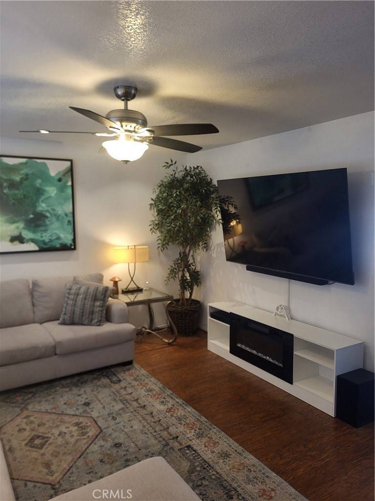 Huntington Beach, CA 92649,4961 Bonita DR #42