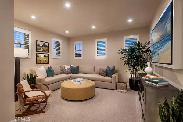 Irvine, CA 92618,116 Rimstone