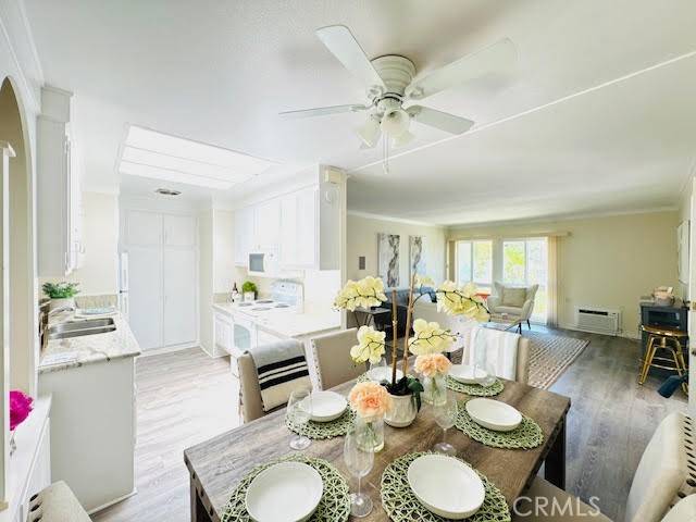Laguna Woods, CA 92637,2179 Via Puerta #Q
