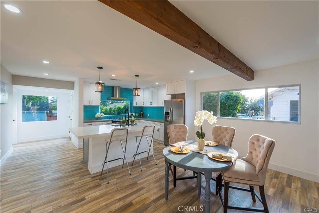 Altadena, CA 91001,94 Marathon RD