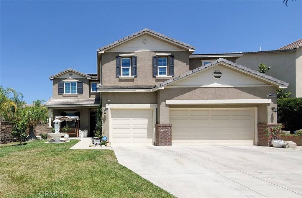 Corona, CA 92883,25664 Red Hawk RD
