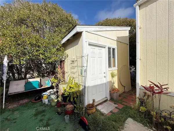 Huntington Beach, CA 92648,80 Huntington ST #514