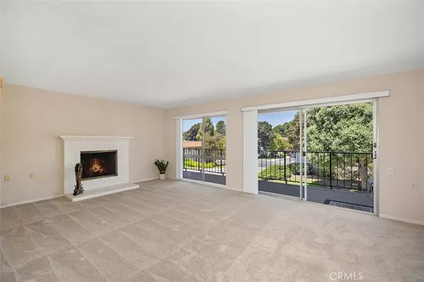 Laguna Woods, CA 92637,2117 Via Puerta #A