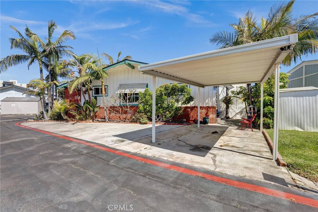 Huntington Beach, CA 92648,80 Huntington ST #372