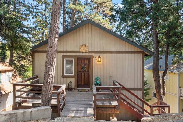 769 Sierra Vista DR, Twin Peaks, CA 92391