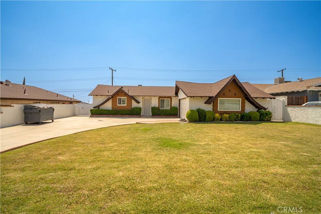 San Bernardino, CA 92404,5422 Golondrina DR