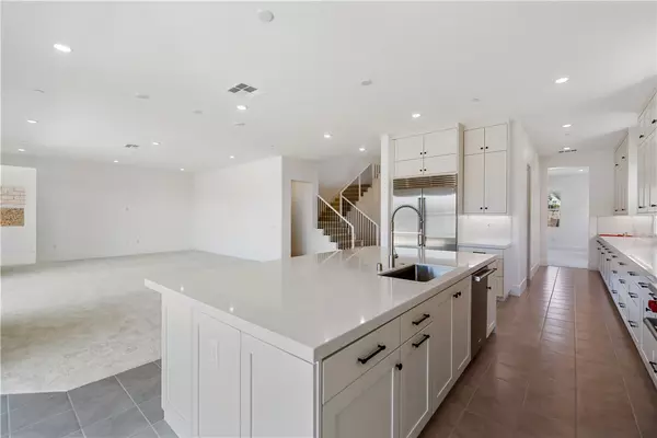 Yorba Linda, CA 92887,4851 Rideline