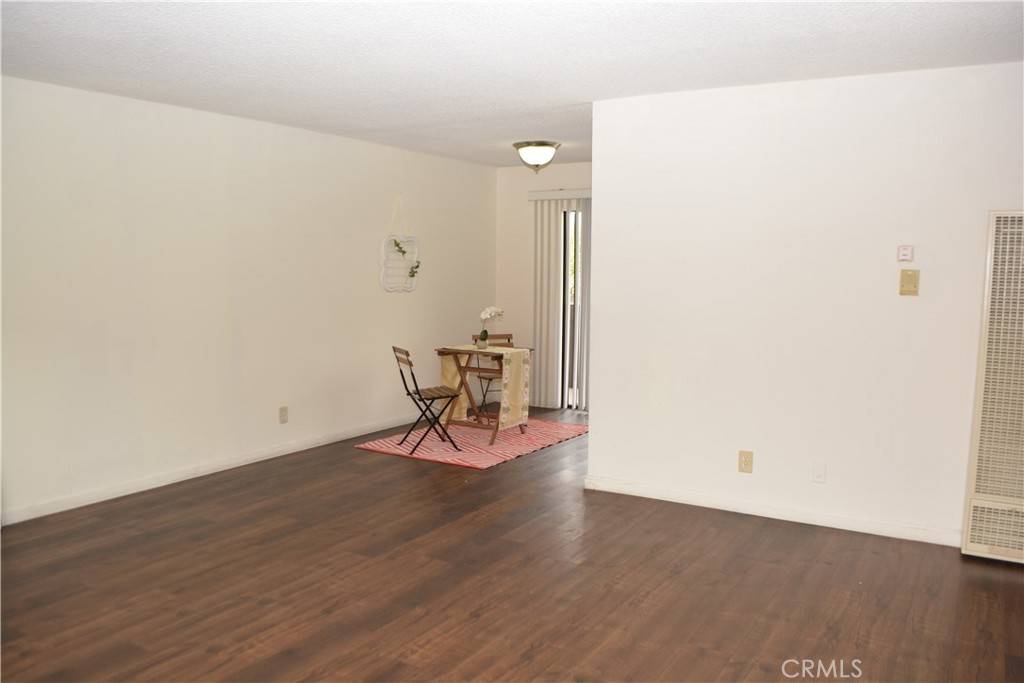 Paramount, CA 90723,15351 Orange AVE #25