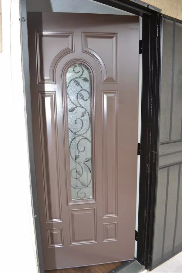 Paramount, CA 90723,15351 Orange AVE #25